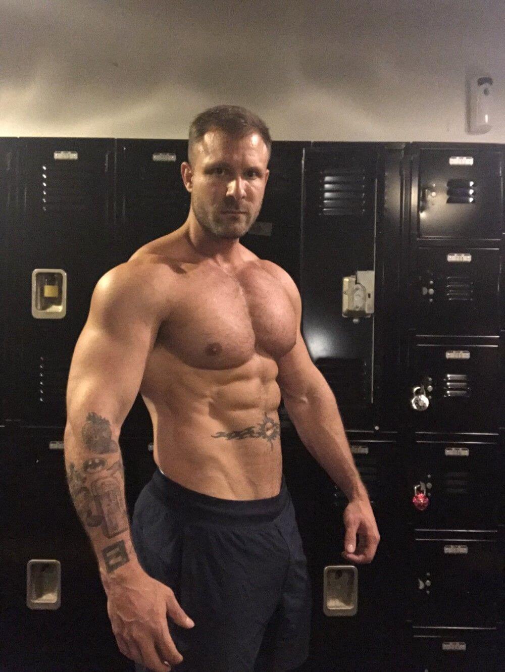 how old is rocco steele the gay porn star